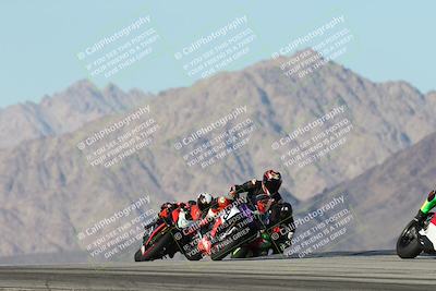 media/Dec-01-2025-Moto Forza (Mon) [[2daa91e15f]]/2-Intermediate Group/Session 4 Turn 9/